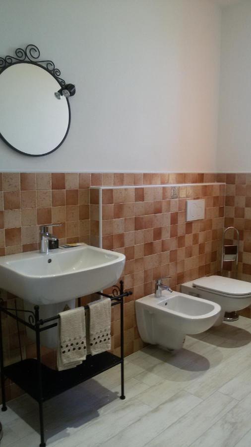 B&B A Casa Di Eleonora Villafranca di Verona Exteriör bild