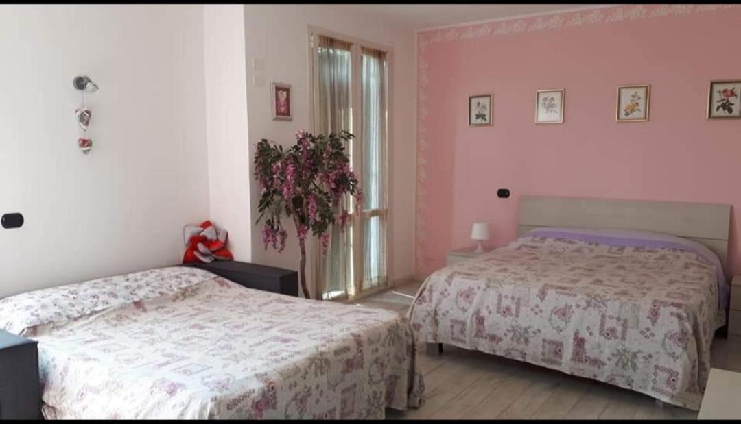 B&B A Casa Di Eleonora Villafranca di Verona Exteriör bild