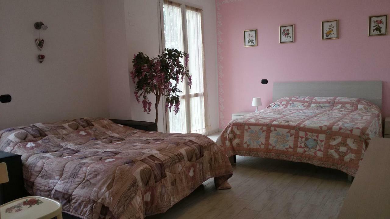 B&B A Casa Di Eleonora Villafranca di Verona Exteriör bild