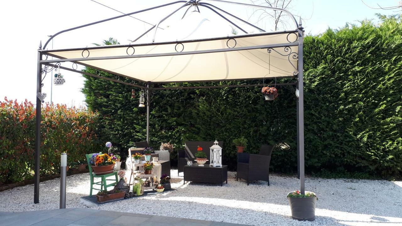 B&B A Casa Di Eleonora Villafranca di Verona Exteriör bild